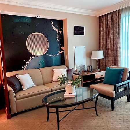 Balcony Full Strip View Suite Mgm Signature Free Valet Las Vegas Eksteriør billede