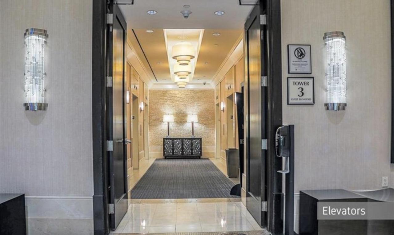 Balcony Full Strip View Suite Mgm Signature Free Valet Las Vegas Eksteriør billede